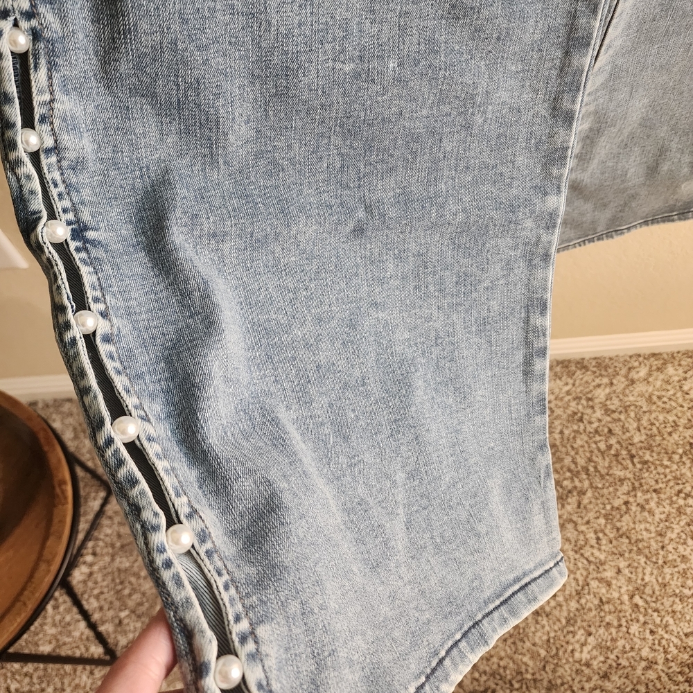 NWT Democracy High Waist Faux Pearl Wide Leg Jeans - Picture 5 of 8